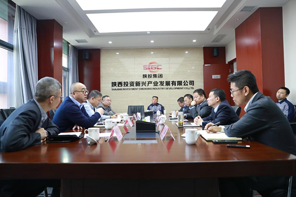 西安经济技术开发区蔺建文副主任、李清副主任一行调研陕投新兴公司